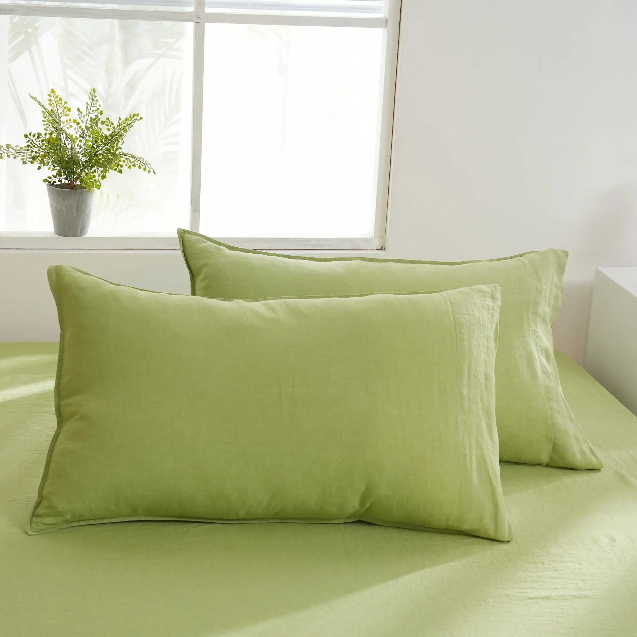 Avocado Linen Sheet Set - Linen Time