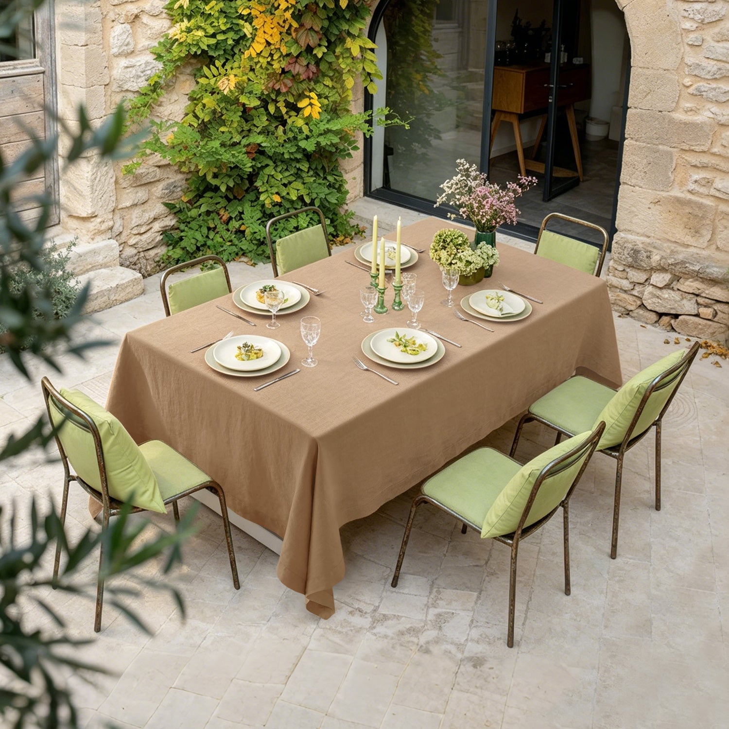 Macchiato-Linen-Tablecloth_2