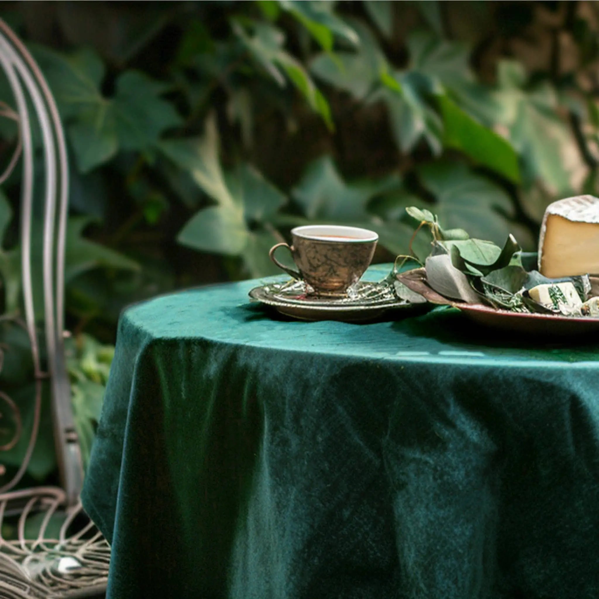 Forest Green Linen Tablecloth - Linen Times